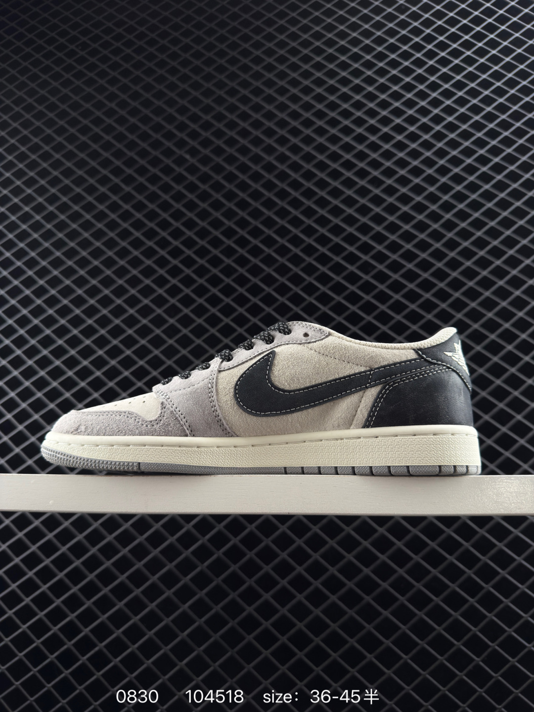 Travis Scott x Air Jordan 1 ” Reverse Mocha “